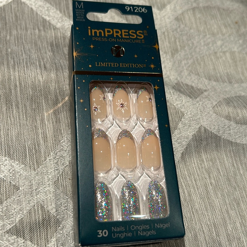 imPRESS pres-on nails. *limited edition* Holographic French Tip 30 nails Medium